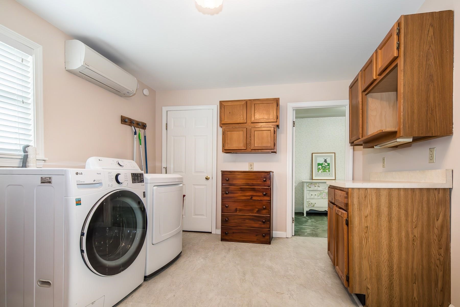 13 Kendall Avenue Property Photo 36