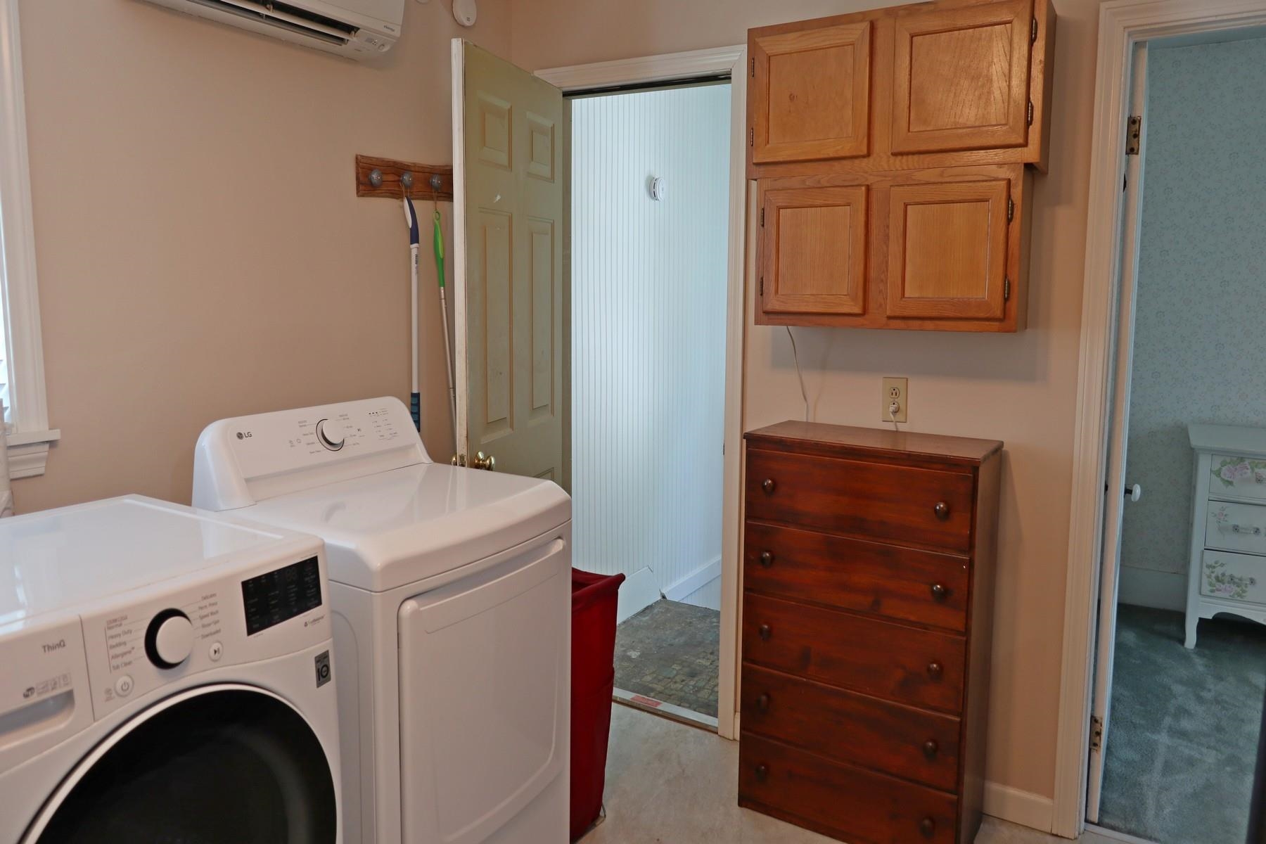 13 Kendall Avenue Property Photo 38