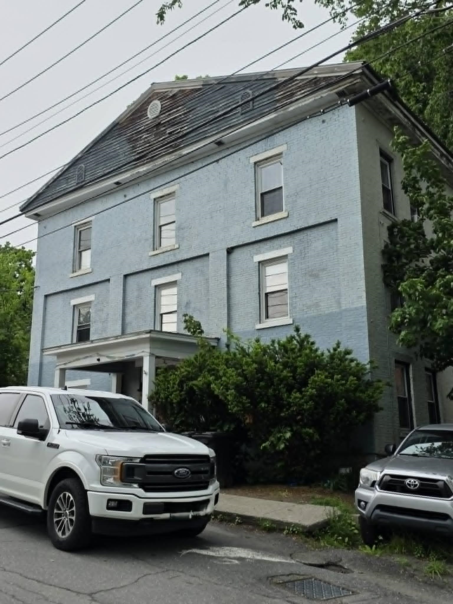 16 School Street Property Photo 3