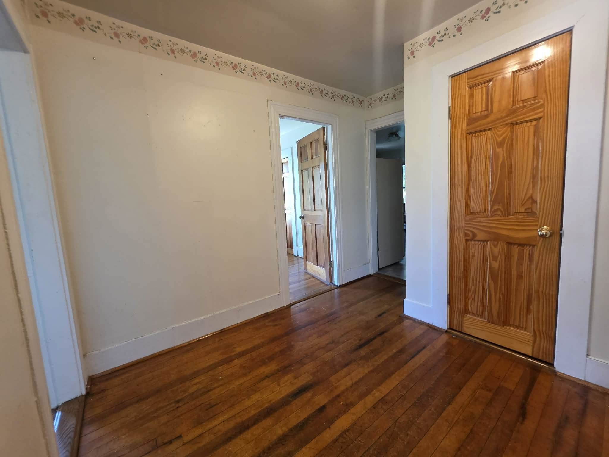 16 School Street Property Photo 13