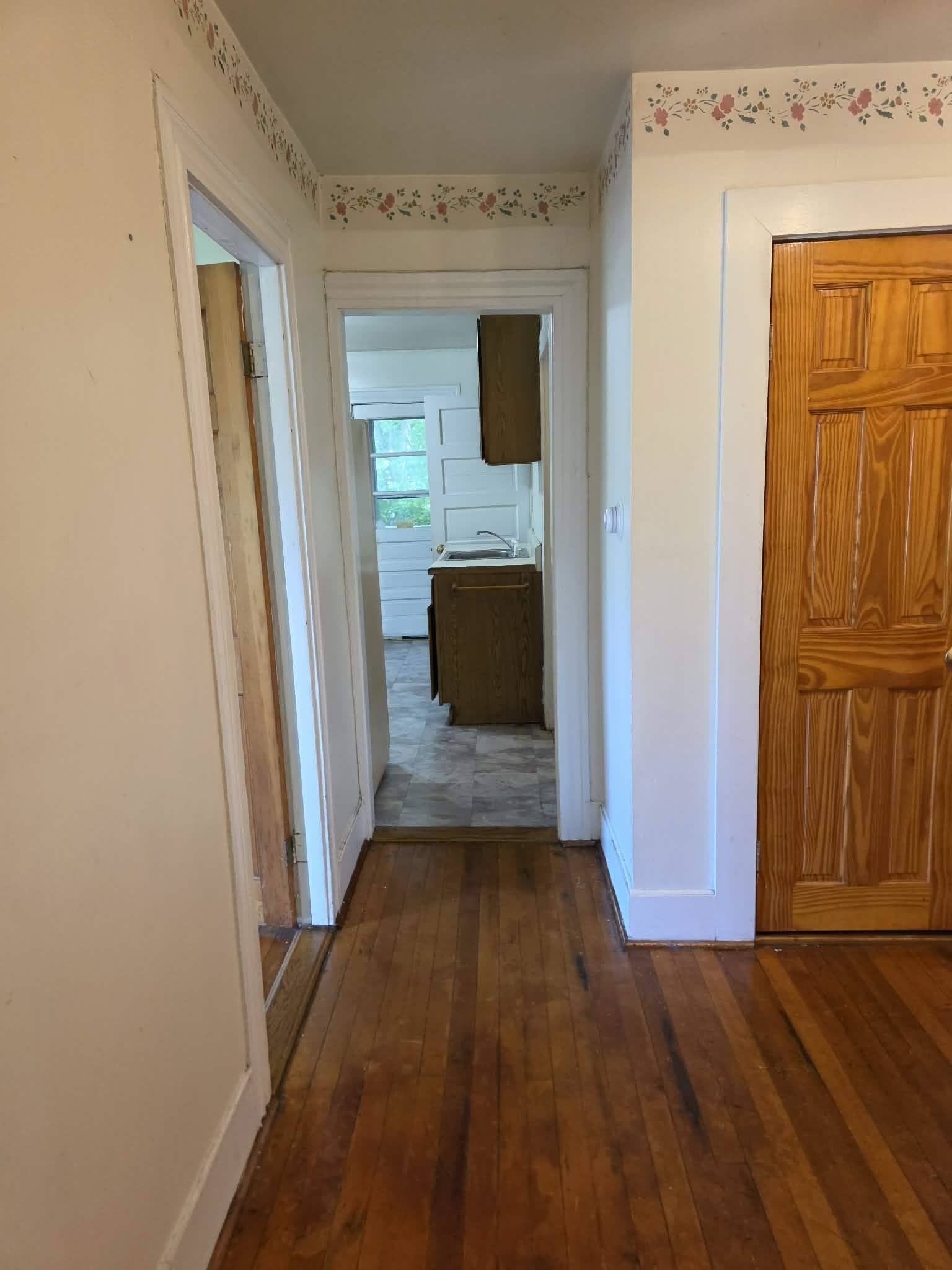 16 School Street Property Photo 15