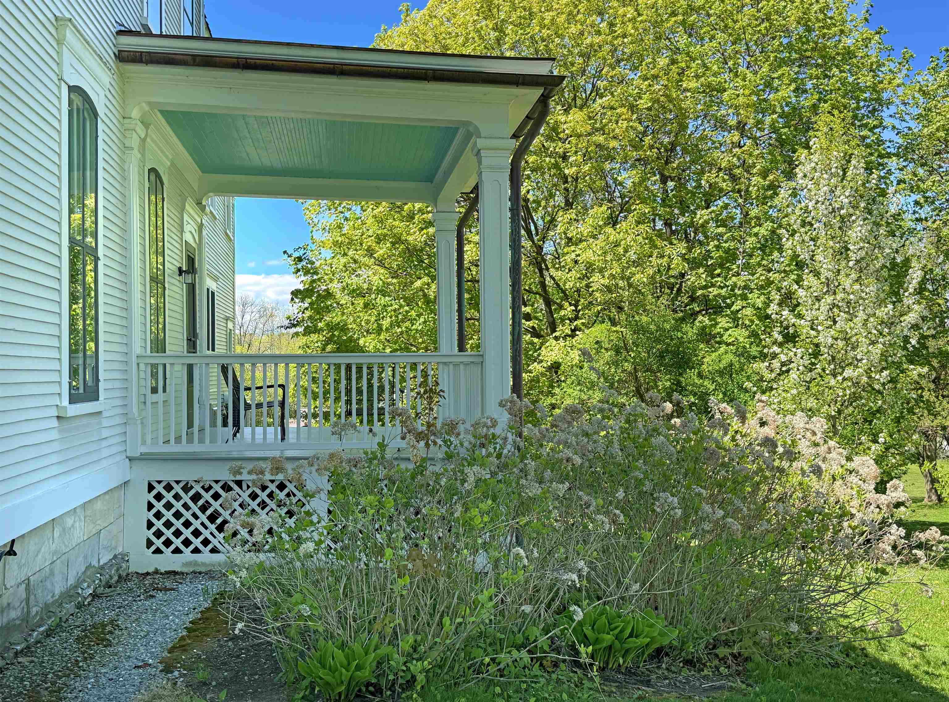 72 Main Street Property Photo 43