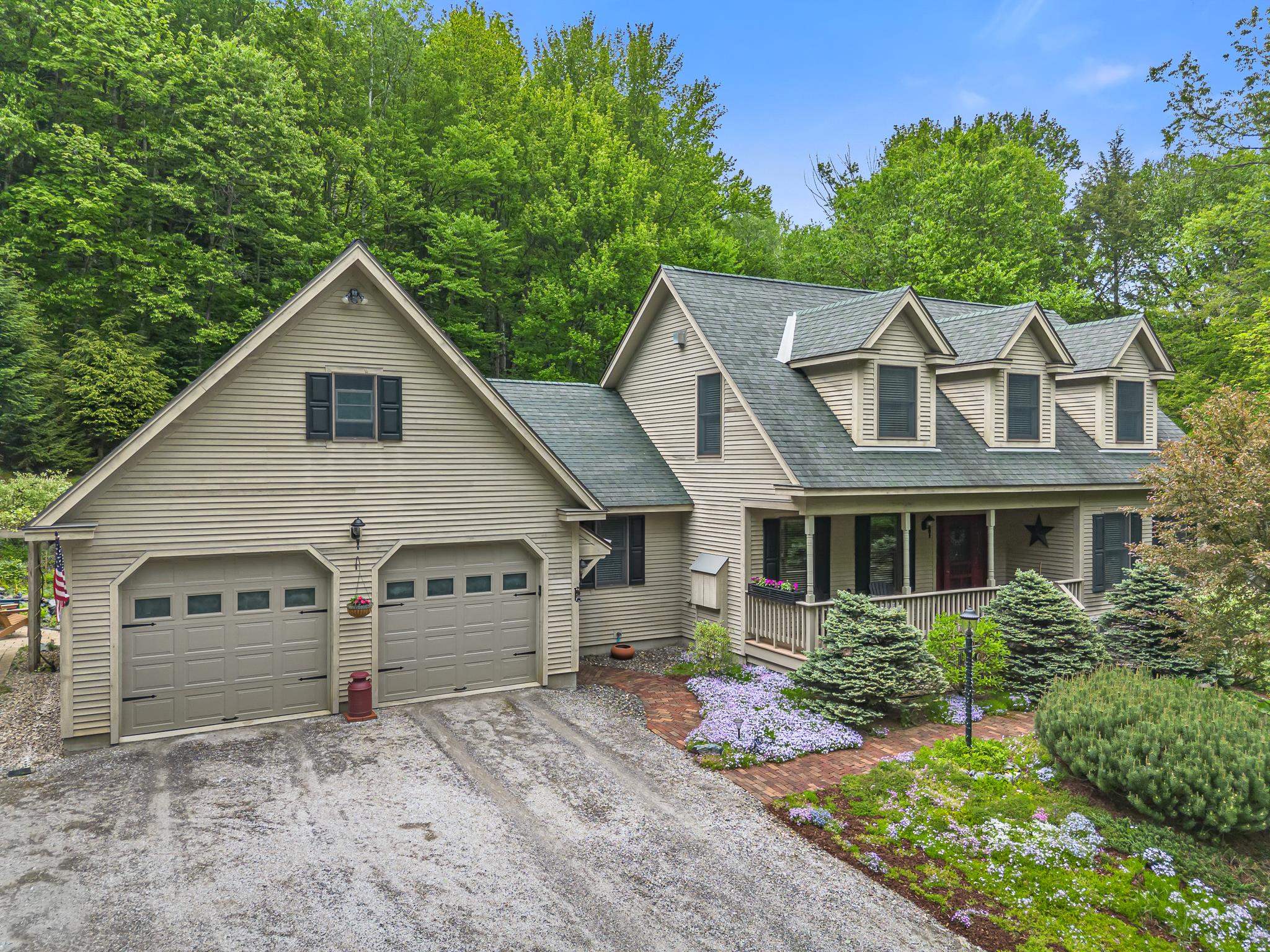 91 Bombadil Path Property Photo 2