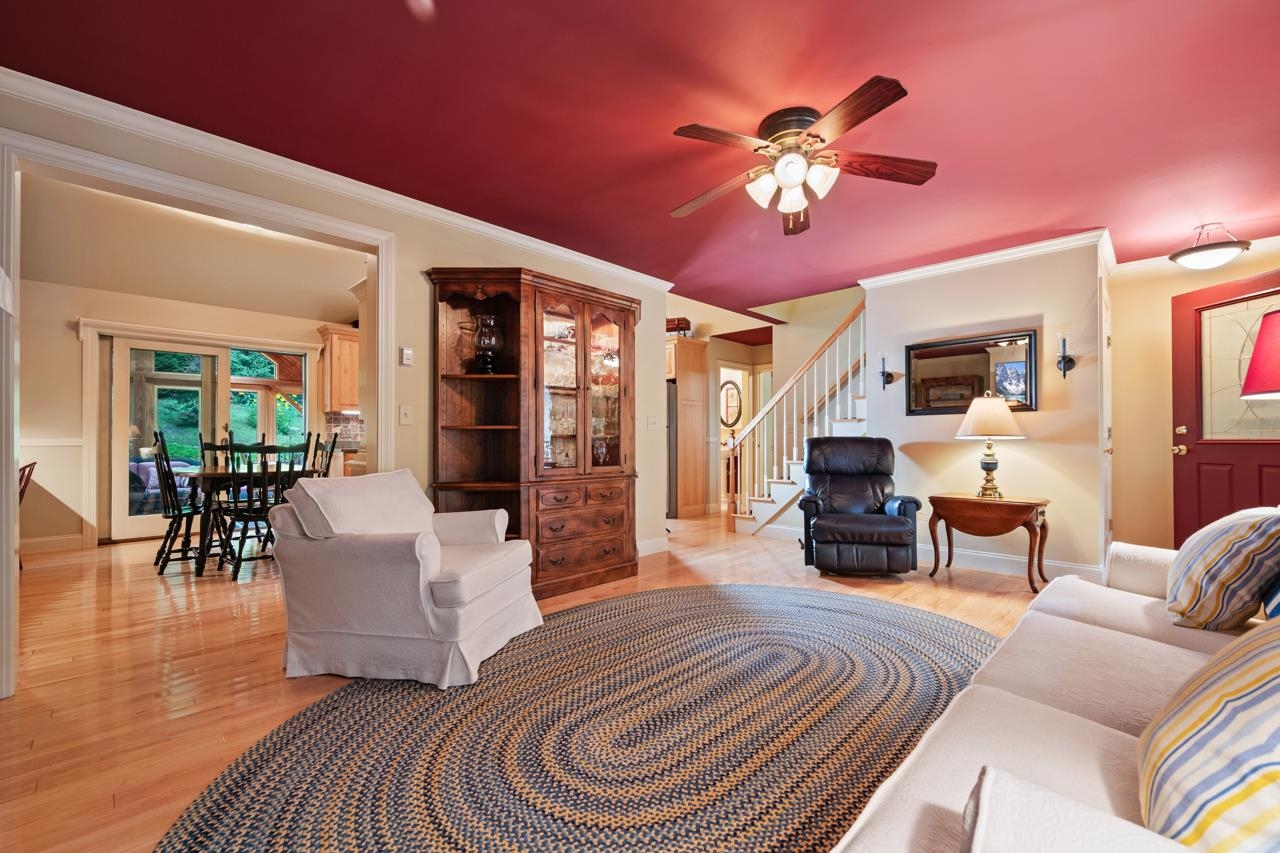 91 Bombadil Path Property Photo 11