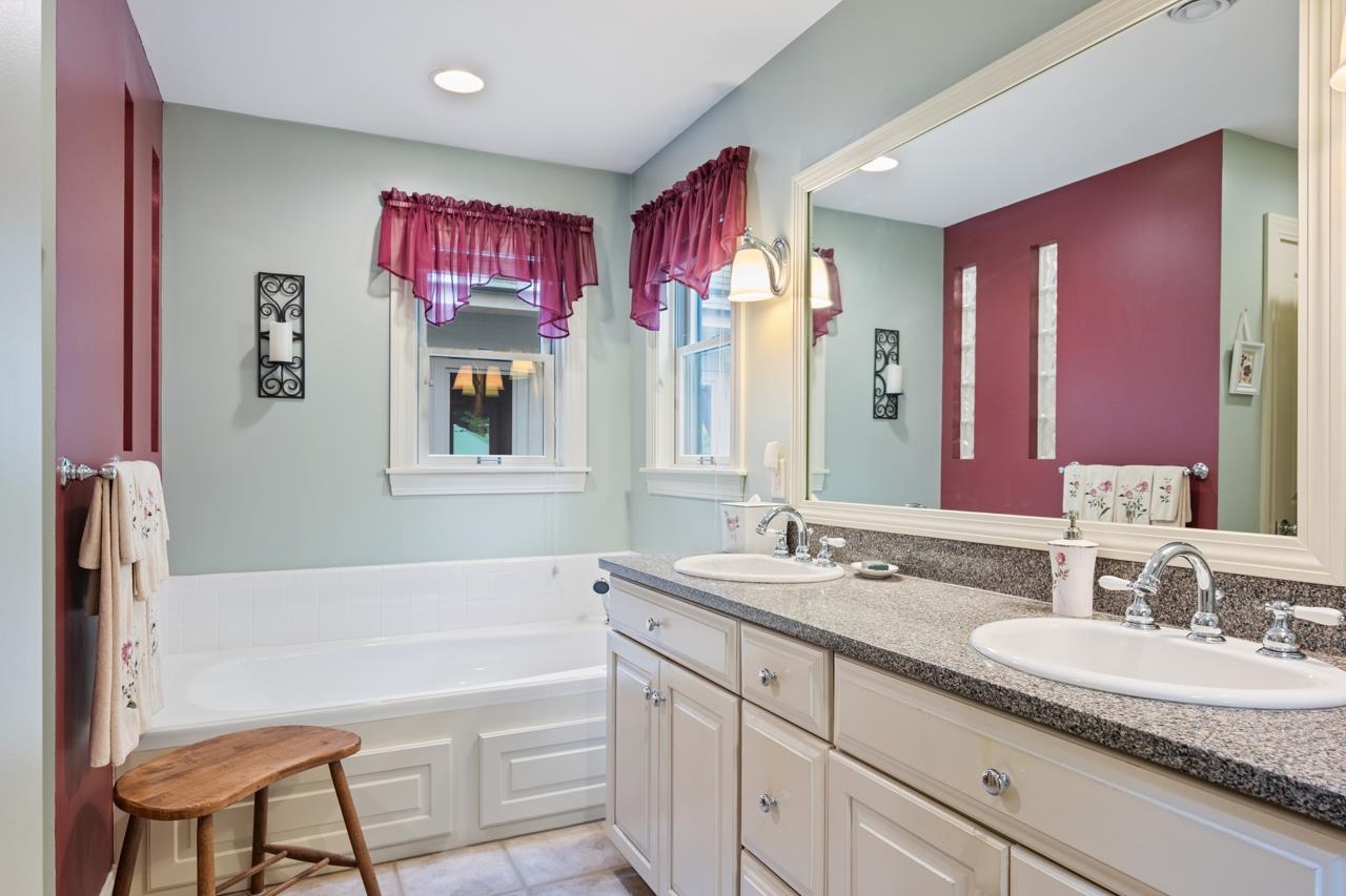 91 Bombadil Path Property Photo 25