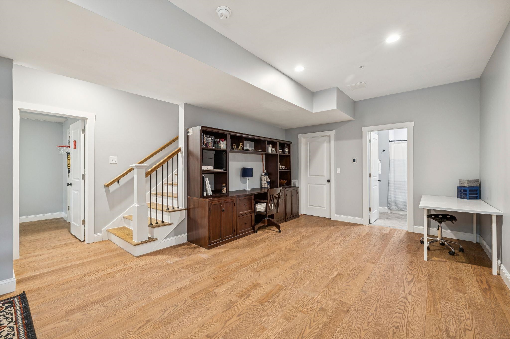 55 Lorden Road Property Photo 32