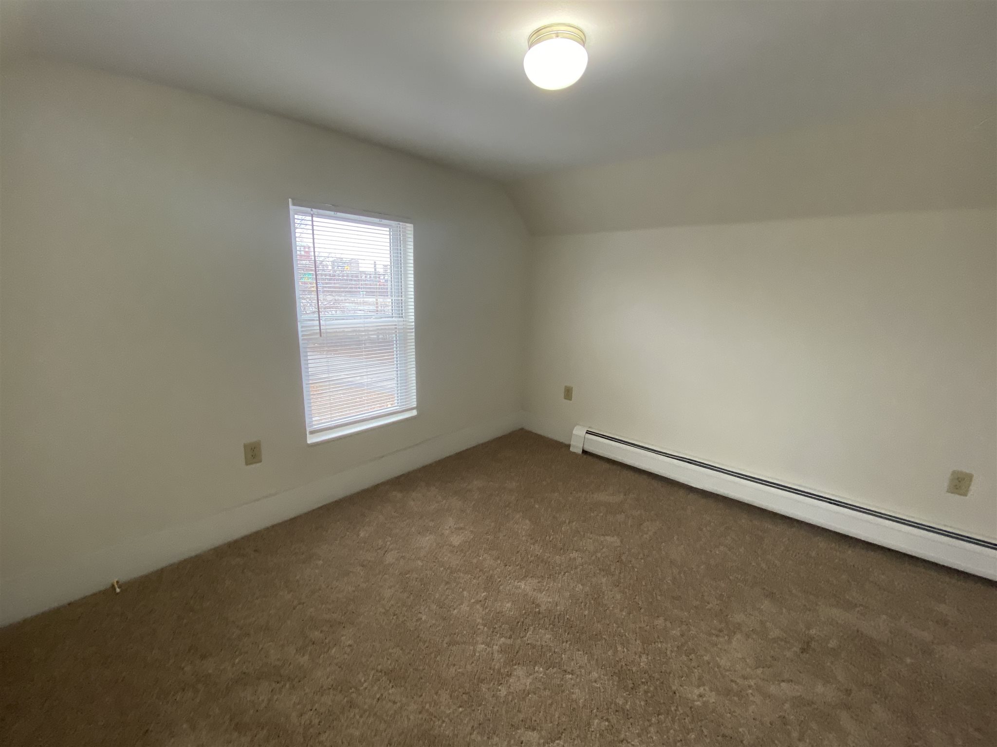 22 Ferry Street Property Photo 44