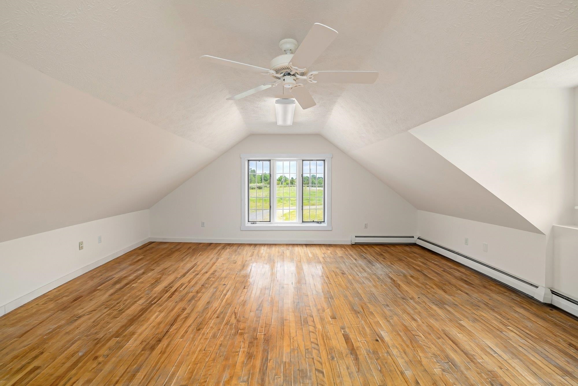 654 Bristol Road Property Photo 11