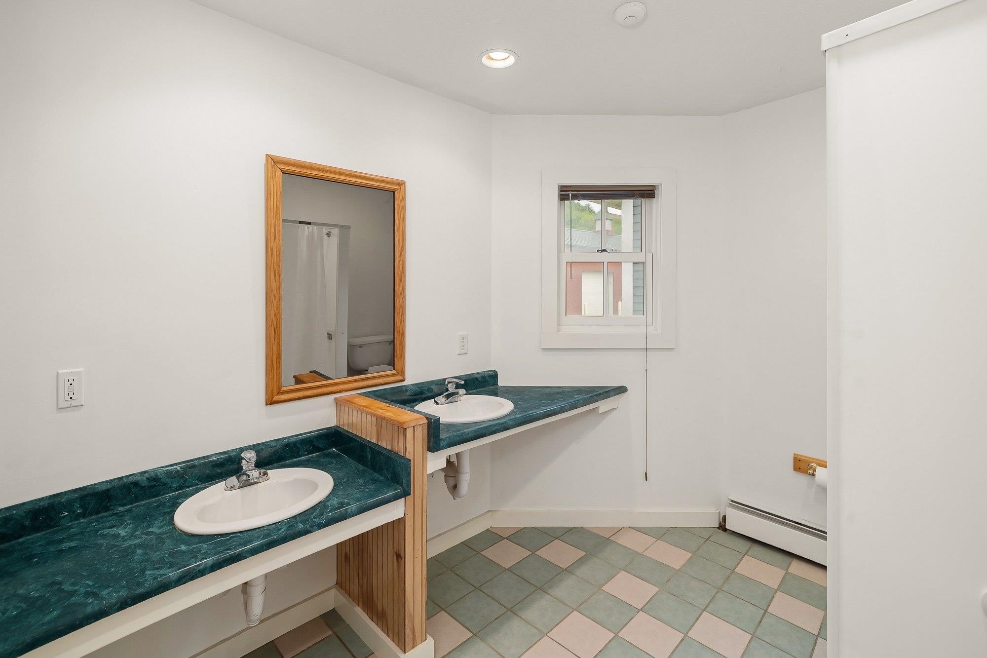 654 Bristol Road Property Photo 22