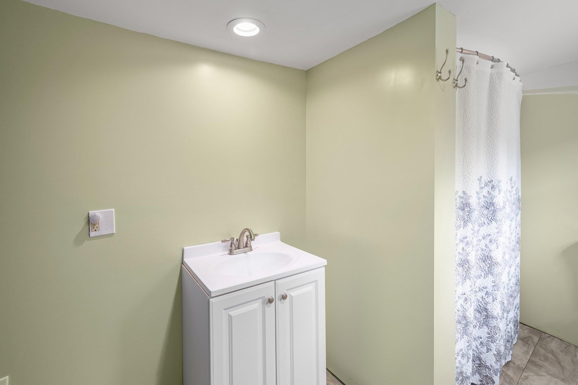 654 Bristol Road Property Photo 29