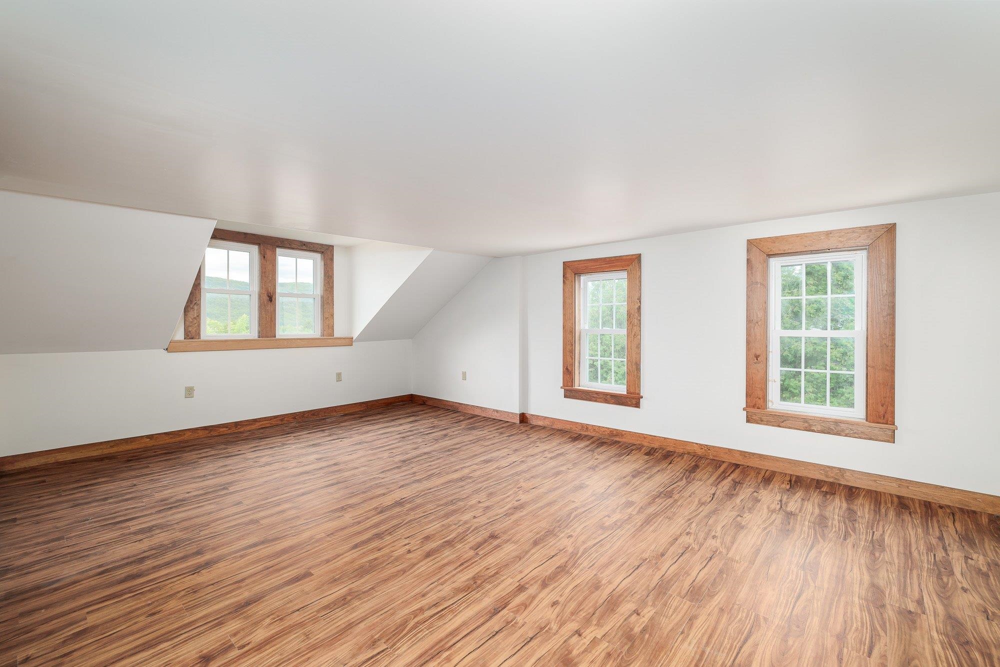 654 Bristol Road Property Photo 36