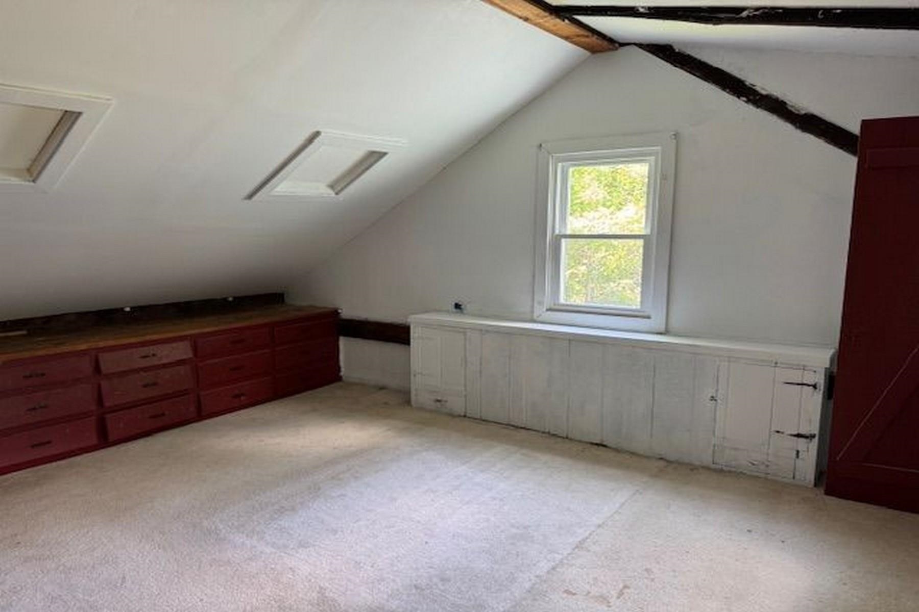 809 Gorhamtown Road Property Photo 10