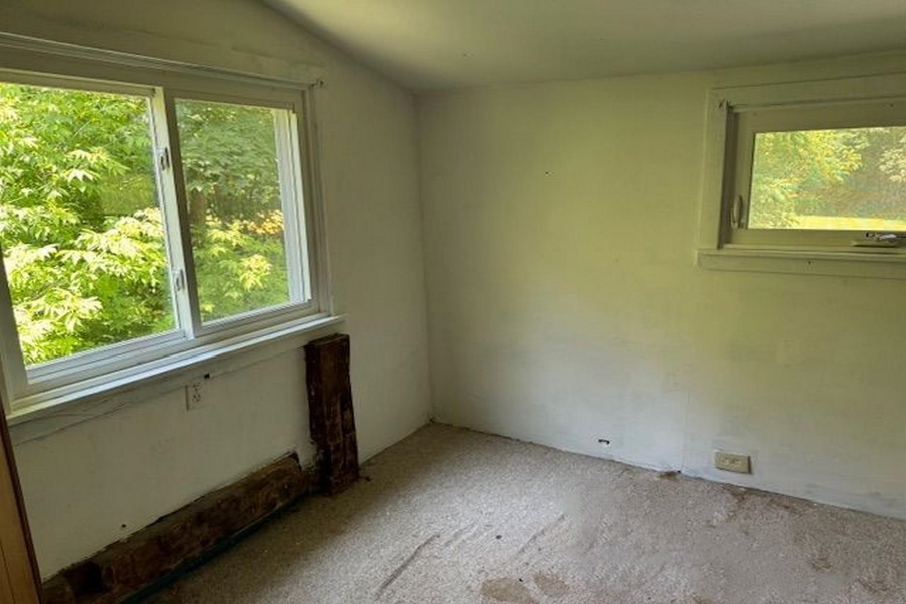 809 Gorhamtown Road Property Photo 17