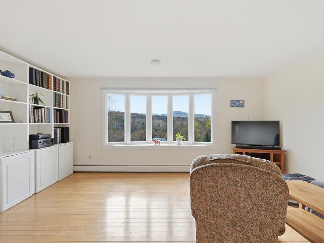 12 Briar Patch Lane Property Photo 8