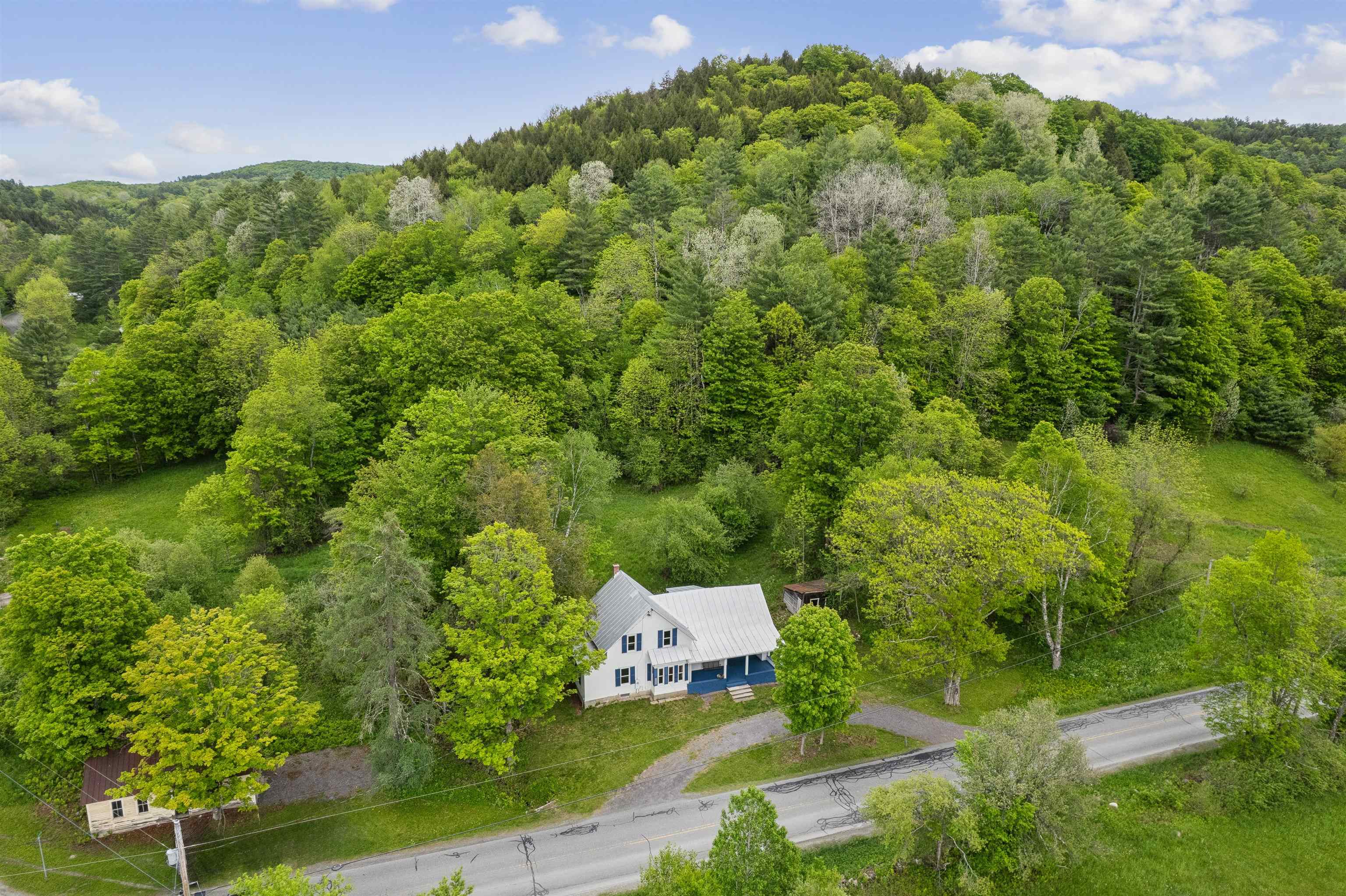 300 Justin Morrill Memorial Highway Property Photo 1