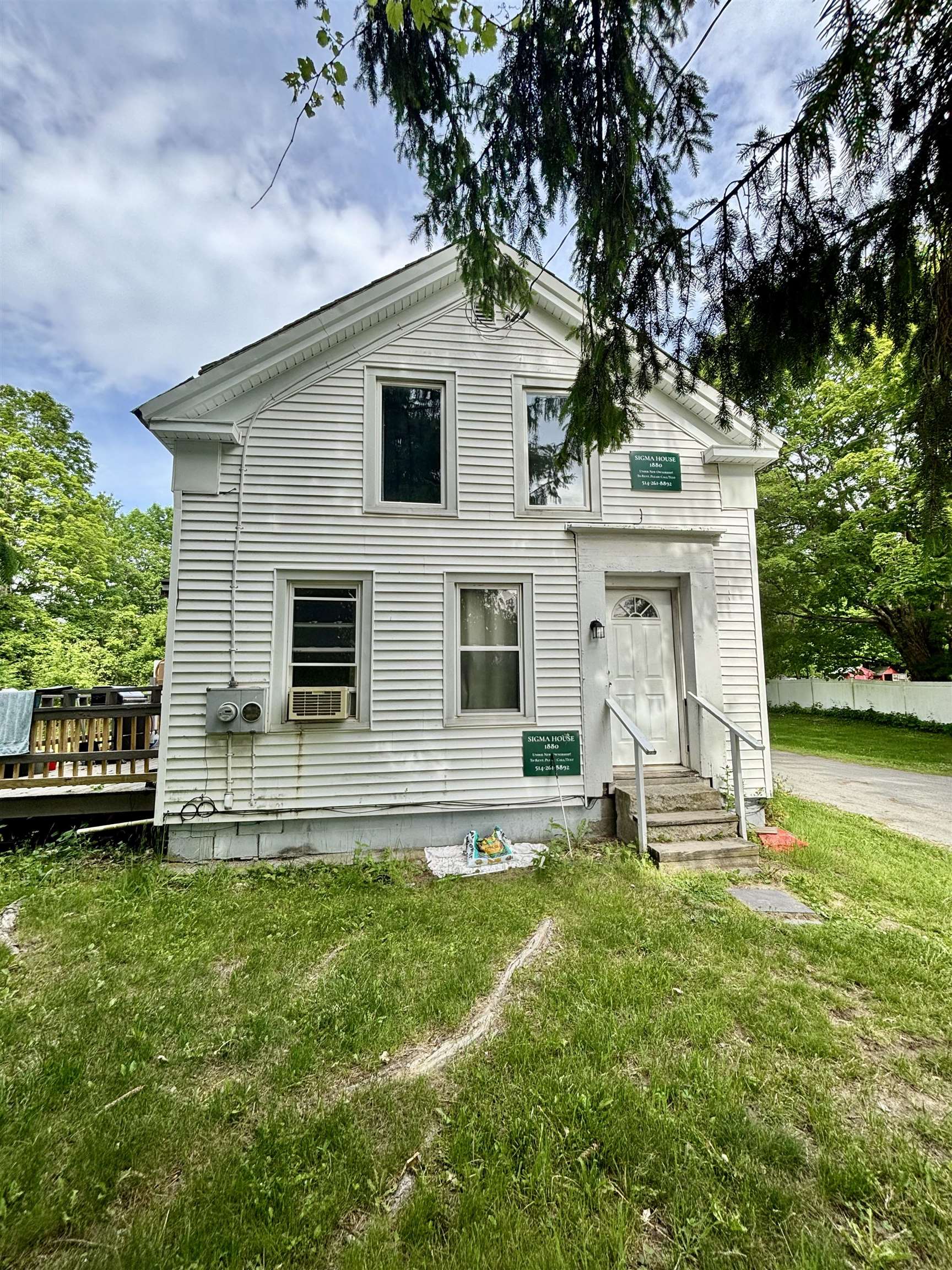 589 South Street Property Photo 2