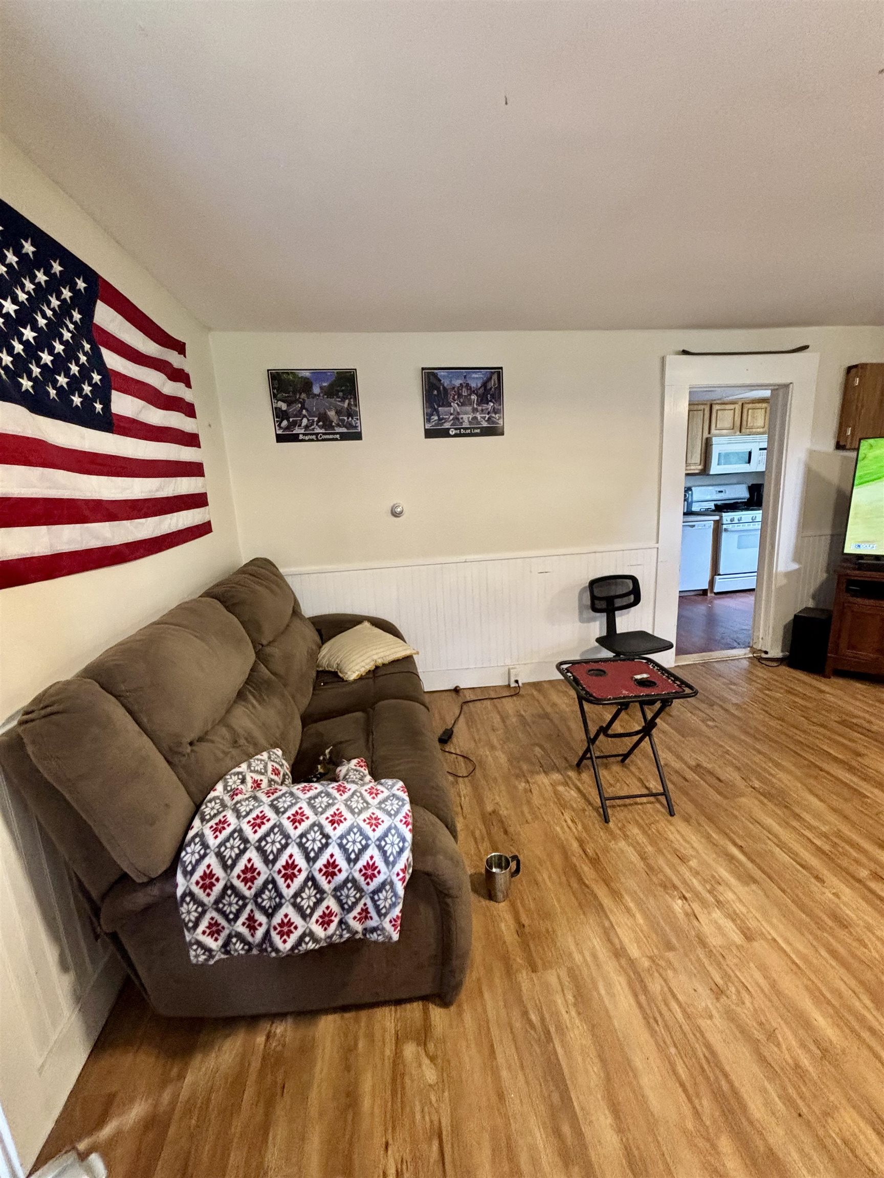589 South Street Property Photo 24
