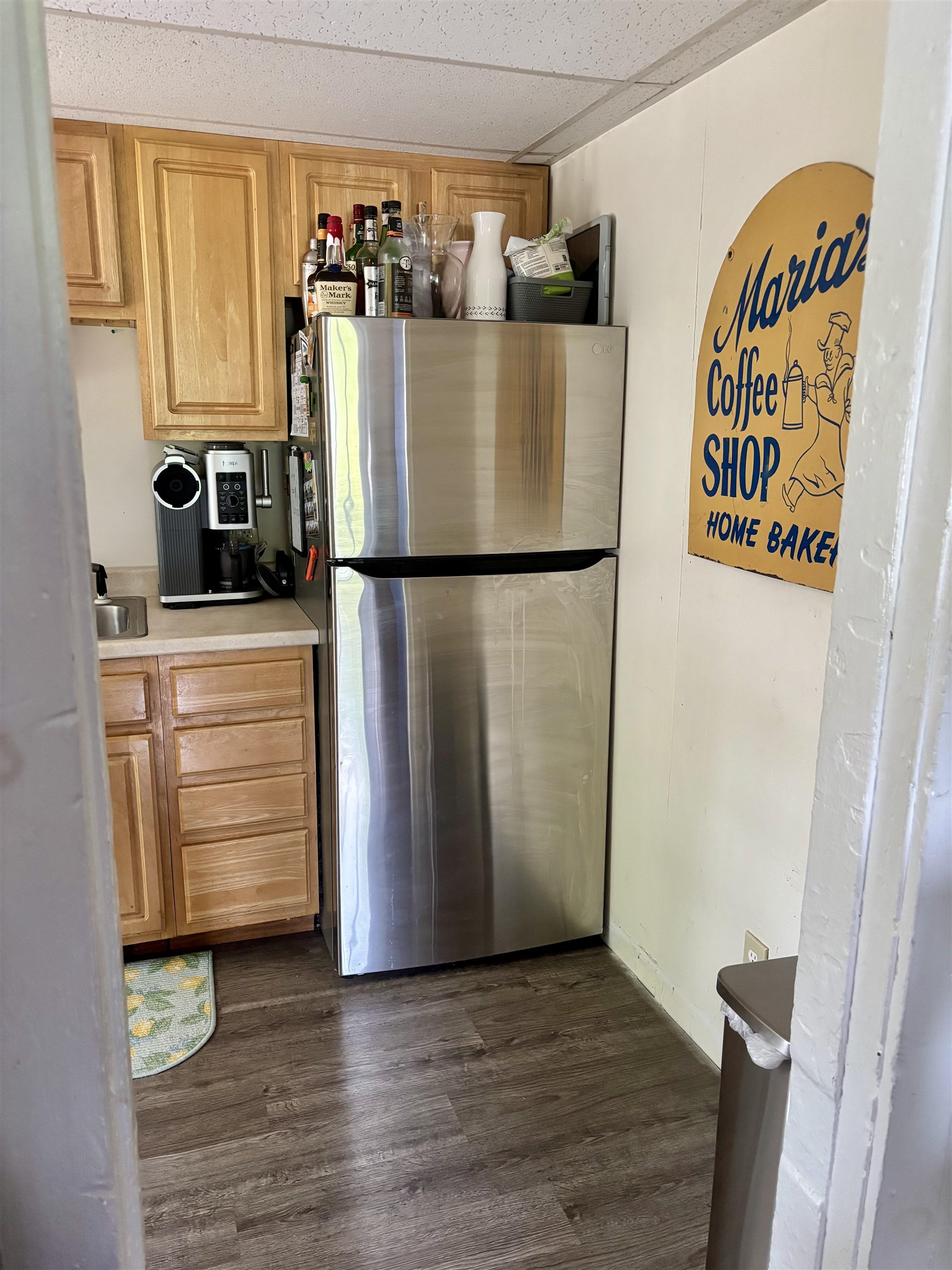 589 South Street Property Photo 25