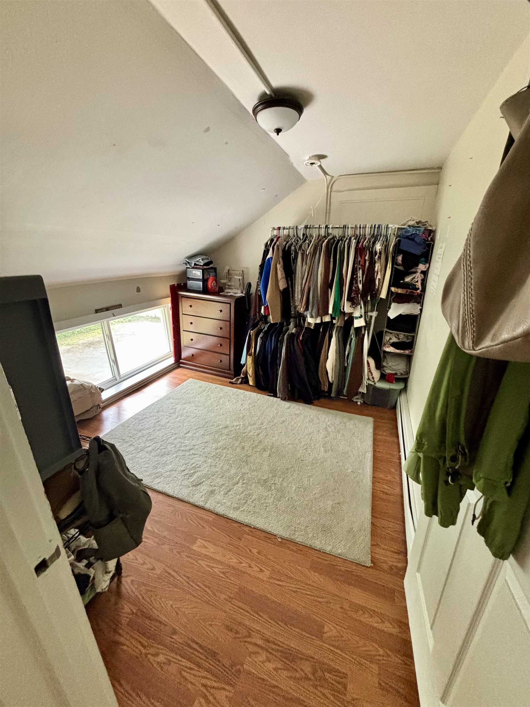 589 South Street Property Photo 26