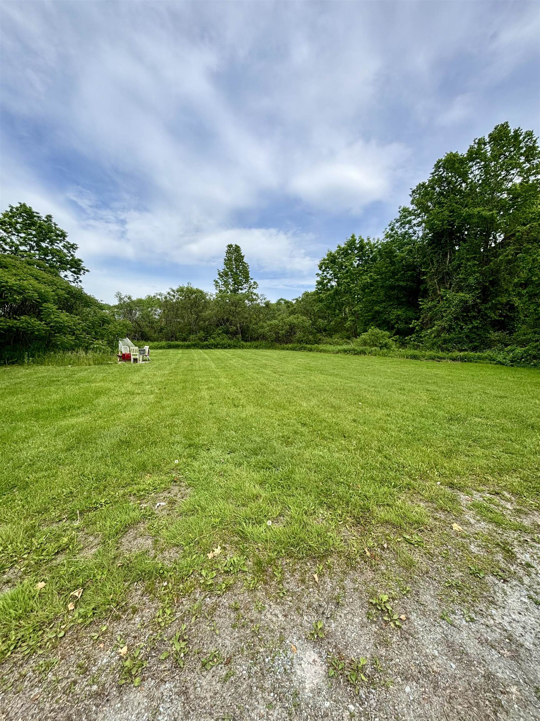 589 South Street Property Photo 34