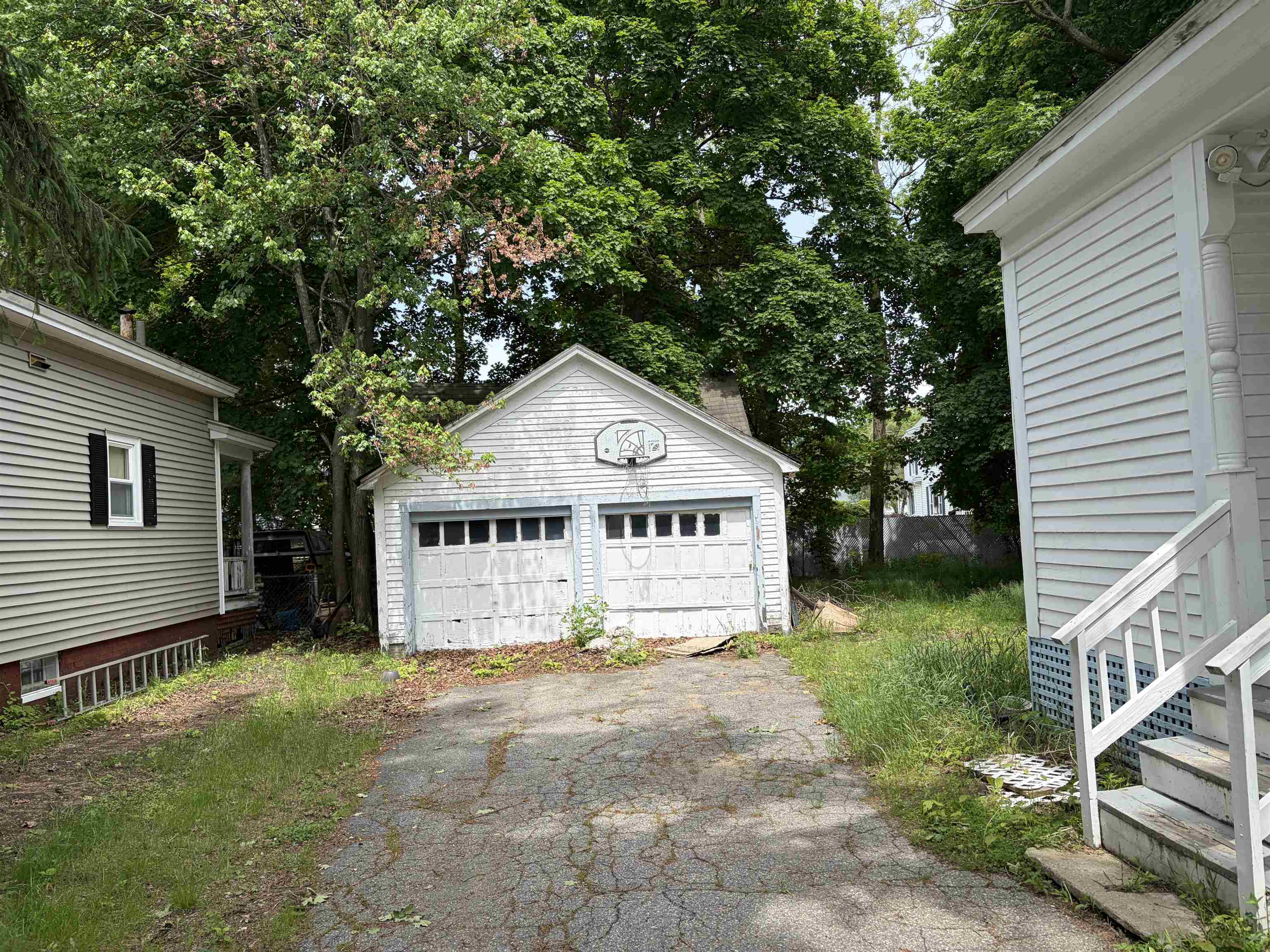 8 Court Street Property Photo 4