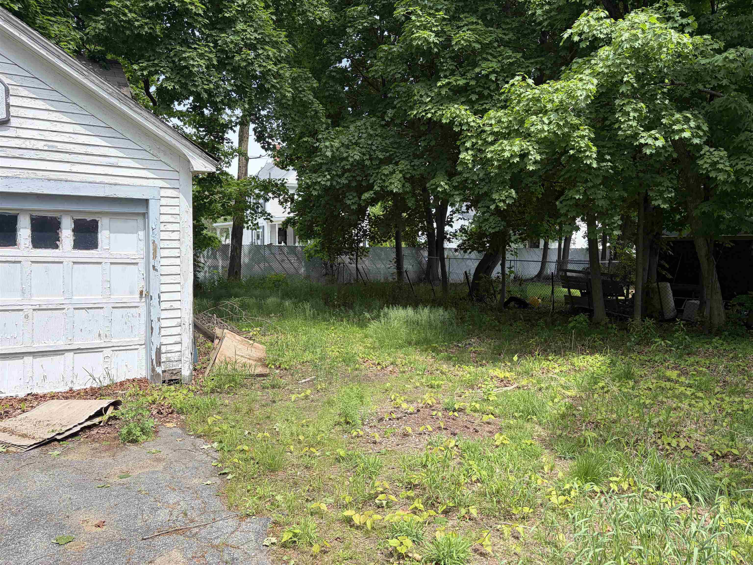 8 Court Street Property Photo 5