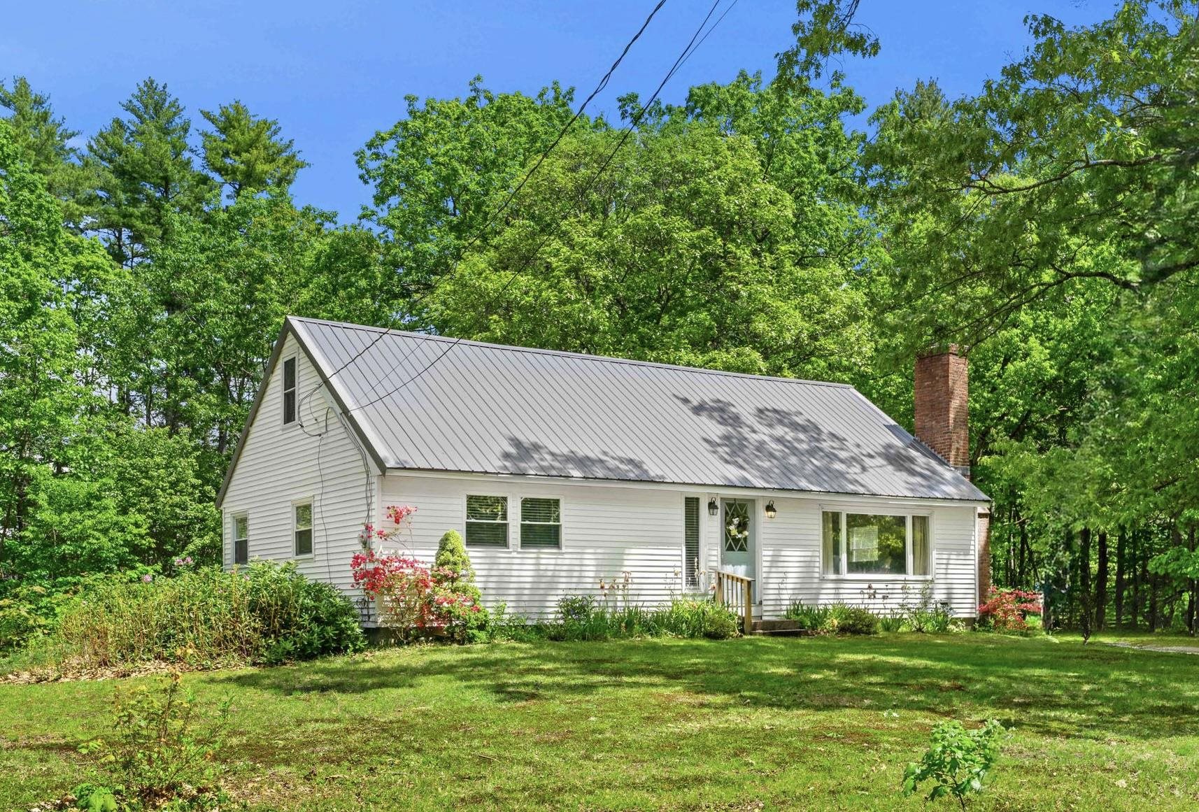 52 Pinkham Road Property Photo 1