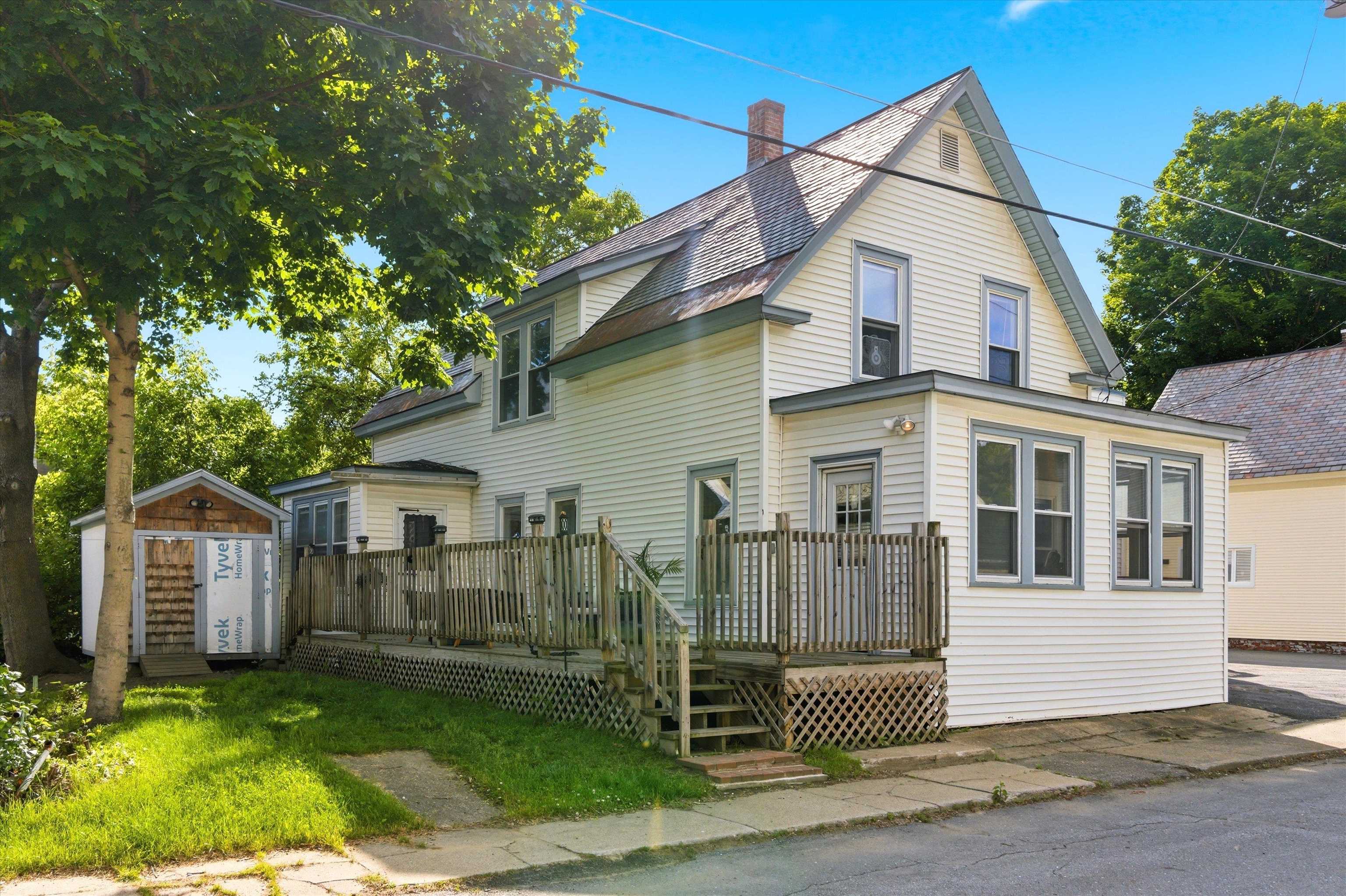 26 Center Street Property Photo 1