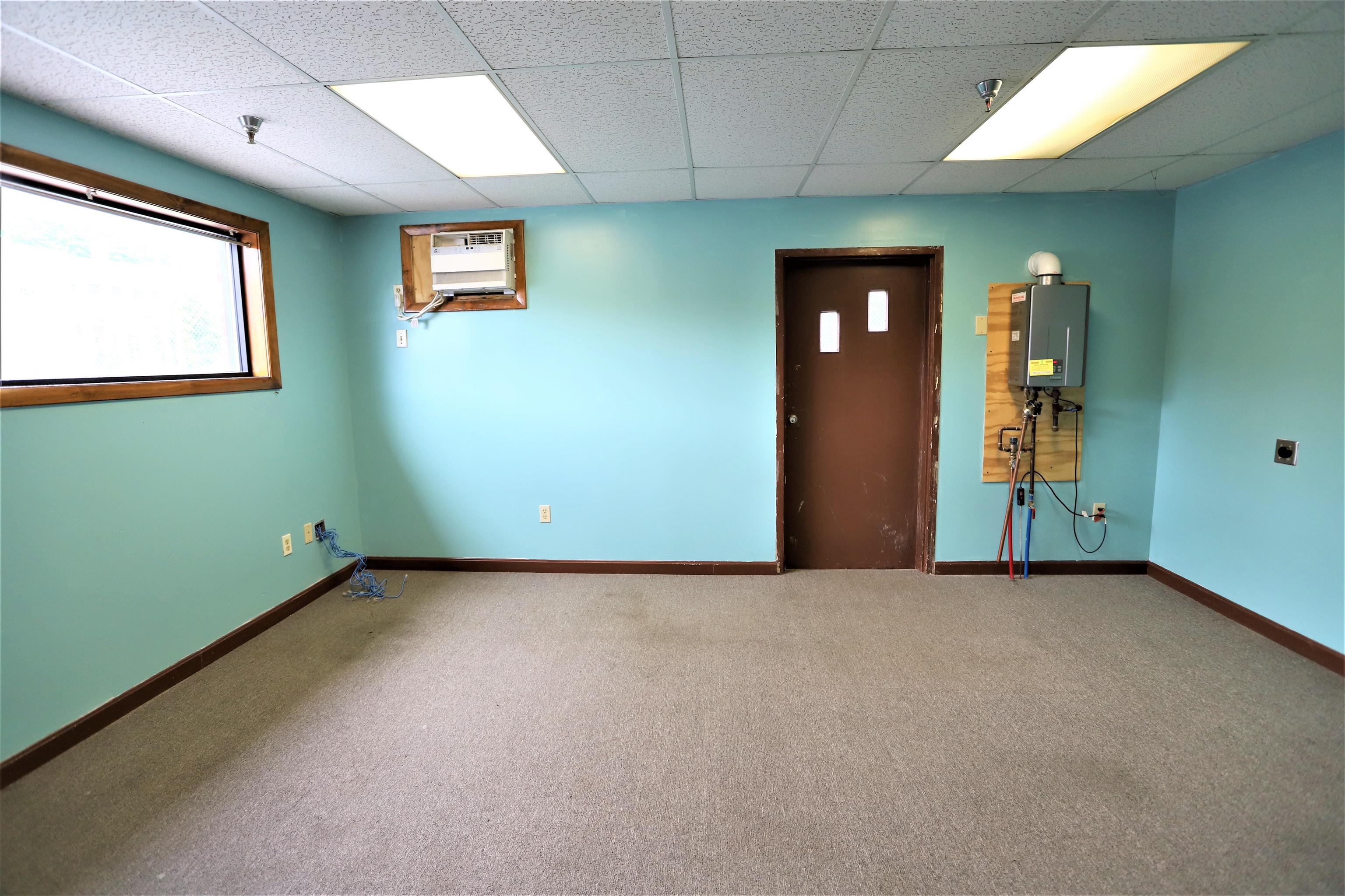266 Main Street Property Photo 4