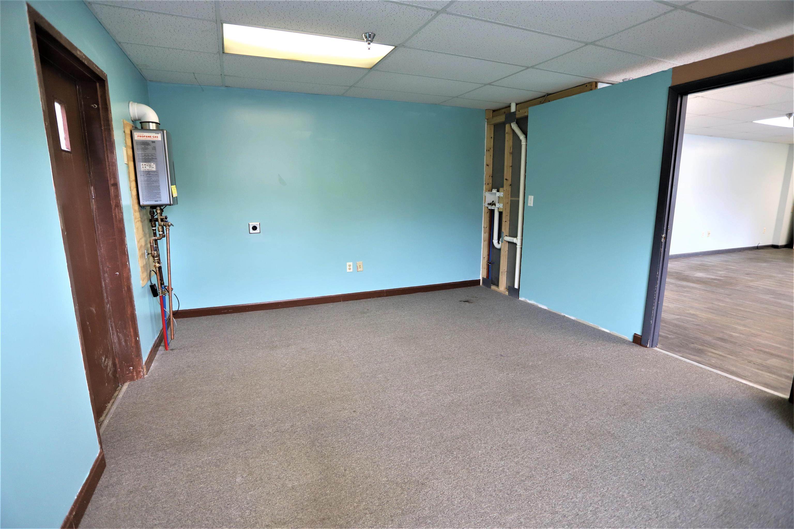 266 Main Street Property Photo 5