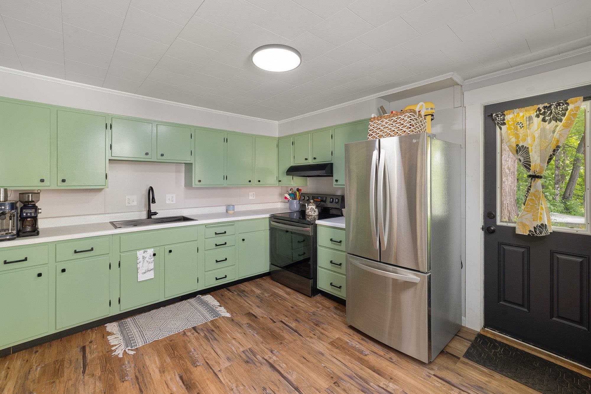 6 Weston Street Property Photo 6