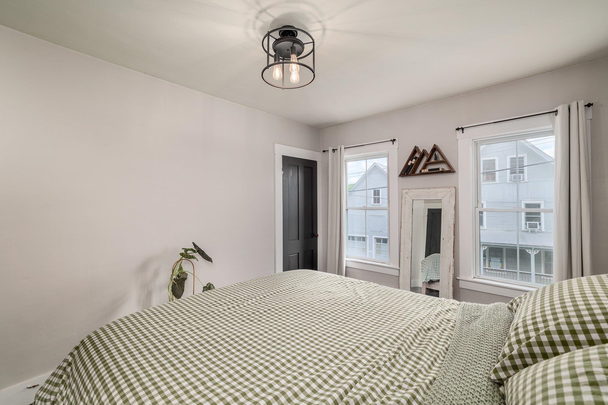 6 Weston Street Property Photo 18