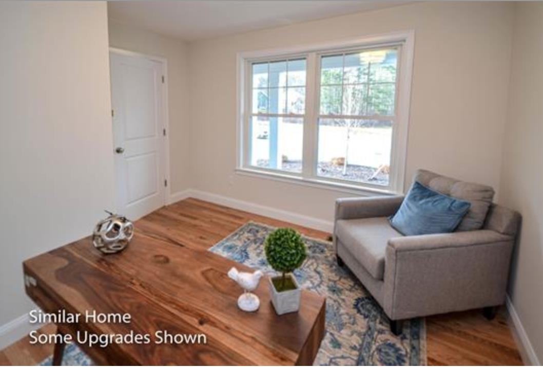 38 Edgewater Drive Property Photo 3