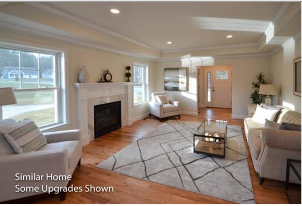 38 Edgewater Drive Property Photo 5