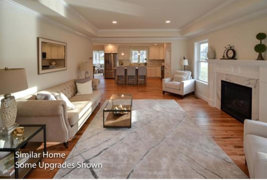 38 Edgewater Drive Property Photo 6