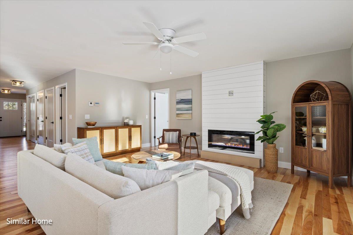 36 Edgewater Drive Property Photo 5