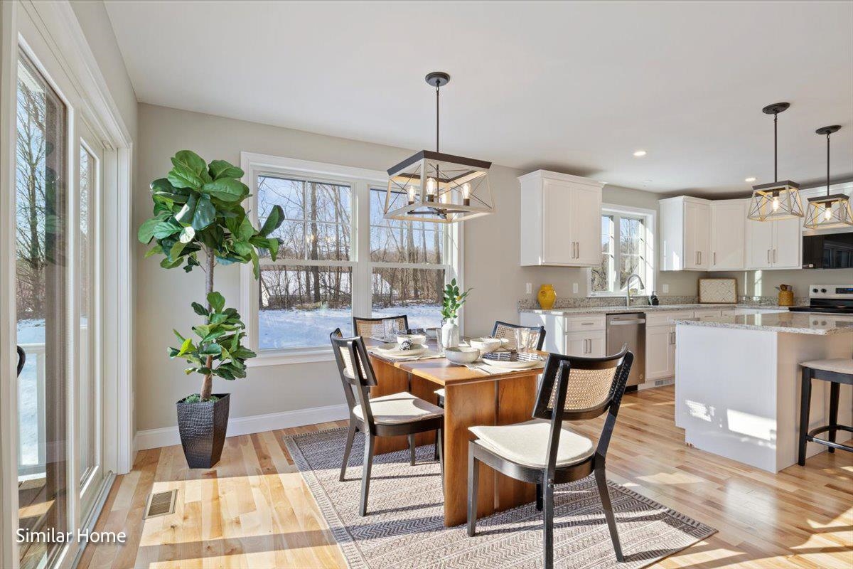 36 Edgewater Drive Property Photo 6