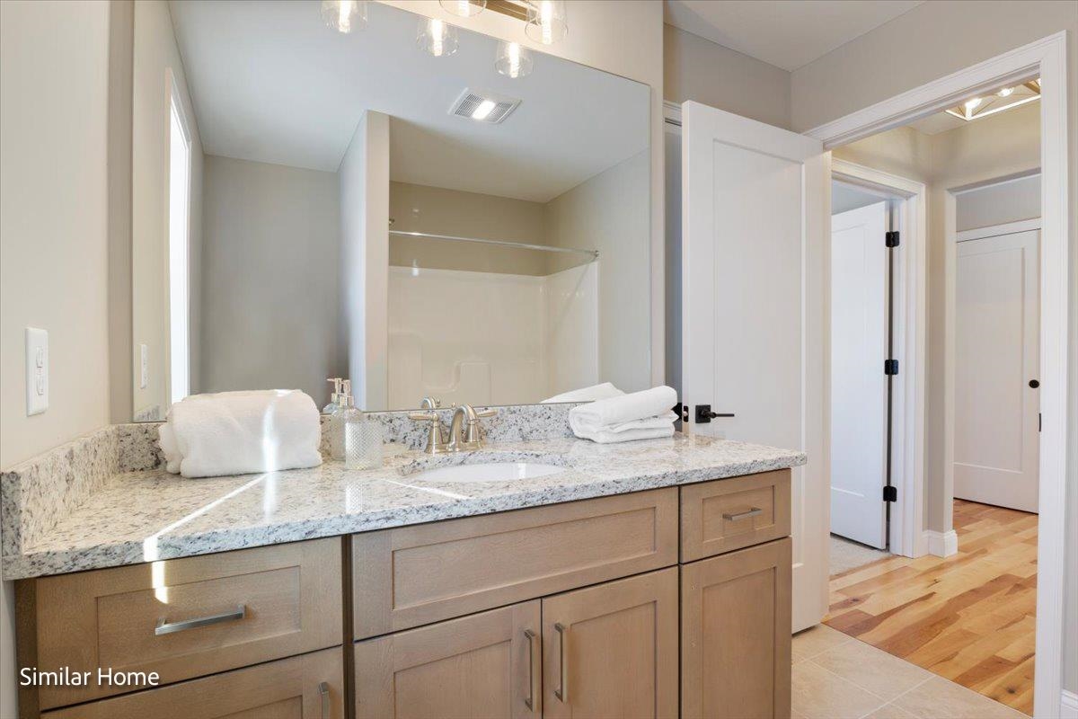 36 Edgewater Drive Property Photo 15