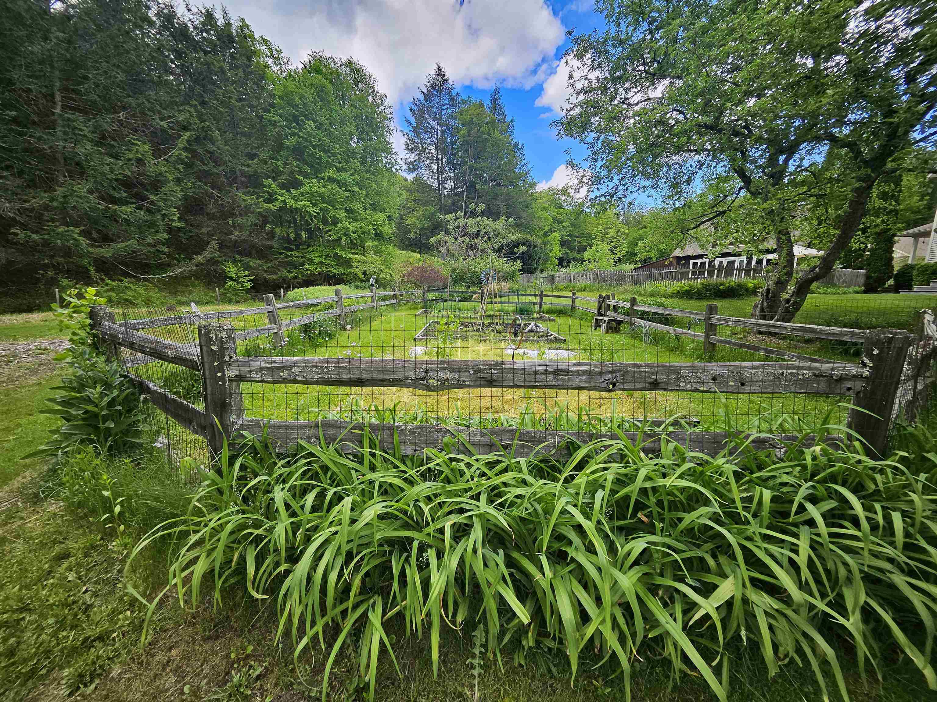 3924 Sweet Pond Road Property Photo 11