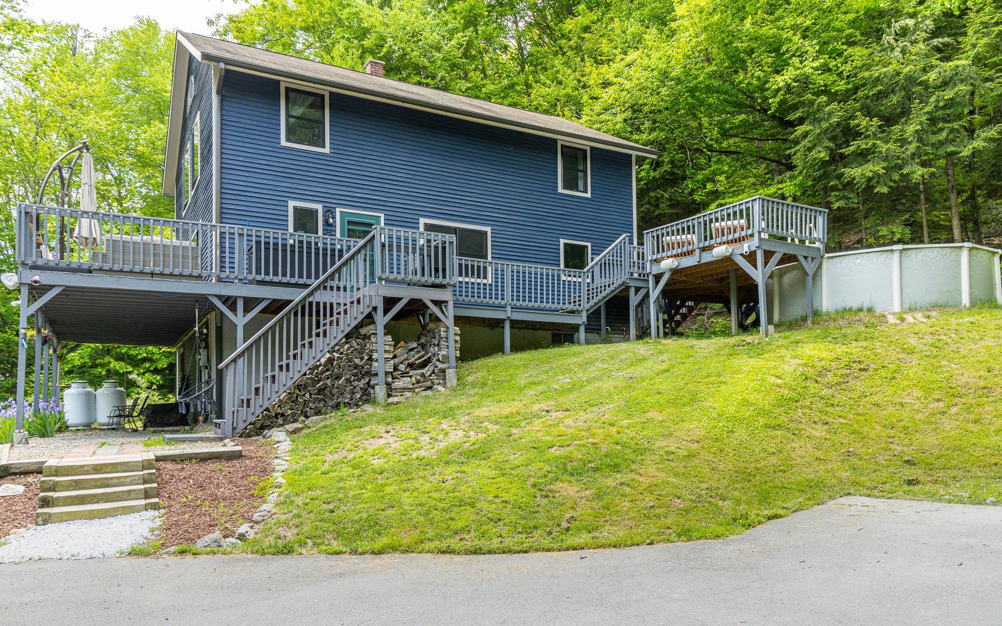 189 Crane Brook Road Property Photo 1