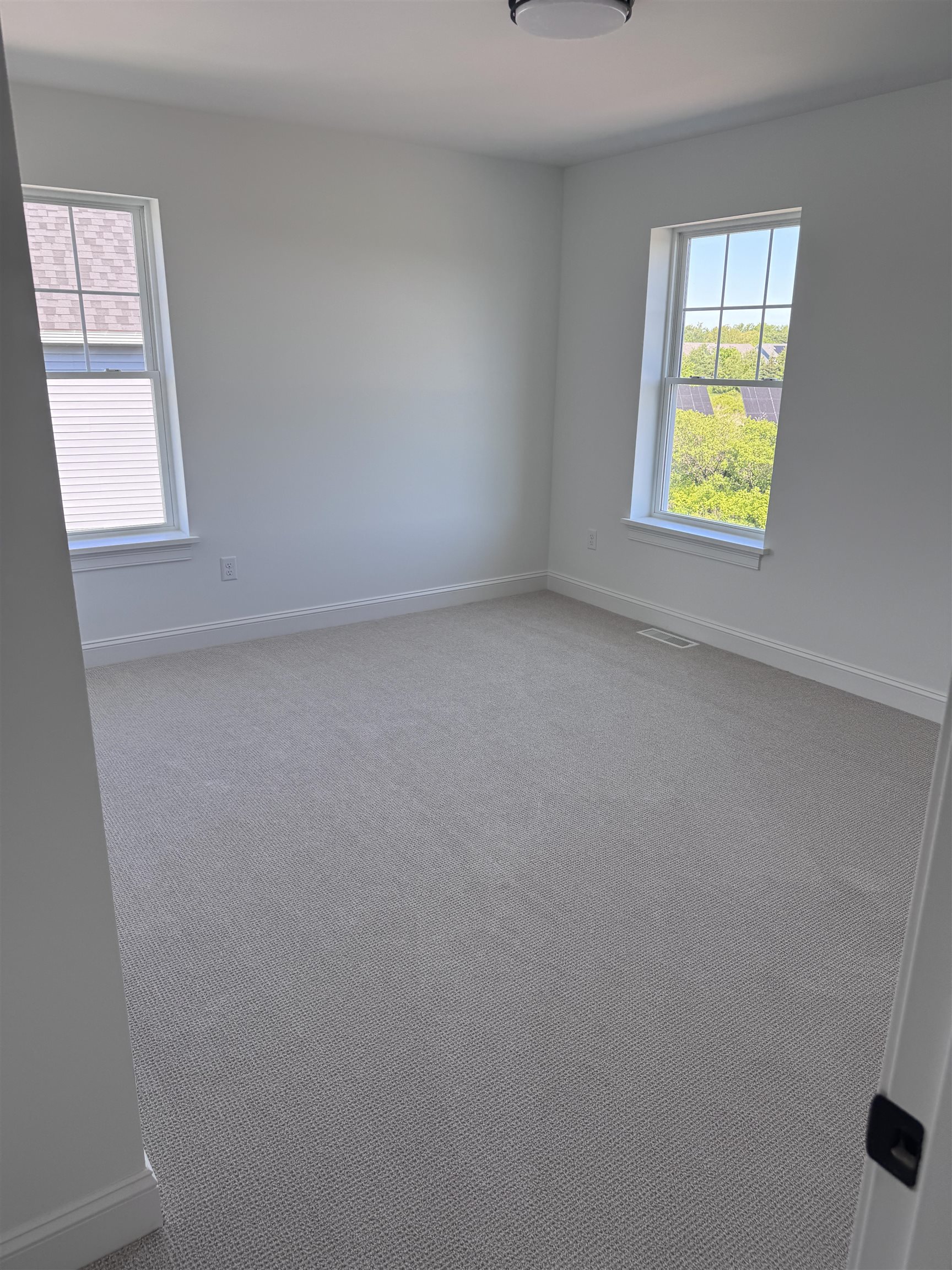 149 Aurora Road Property Photo 14