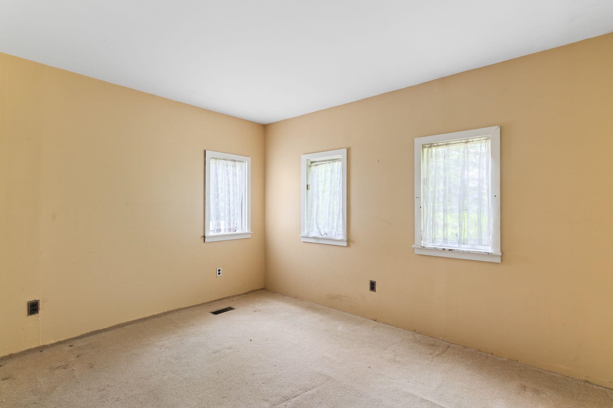 1102 Route 100 Property Photo 15