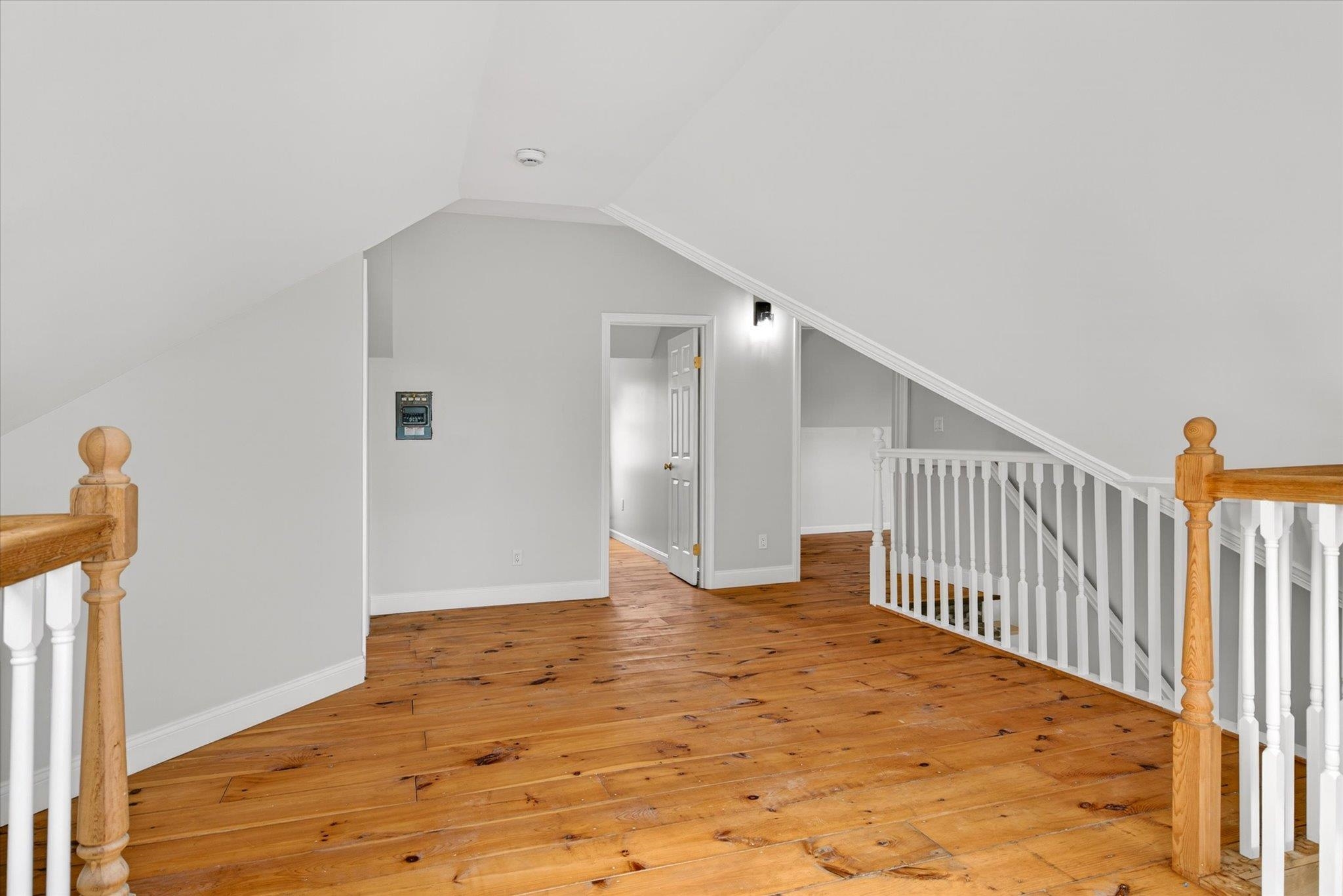 33 Acorn Street Property Photo 44
