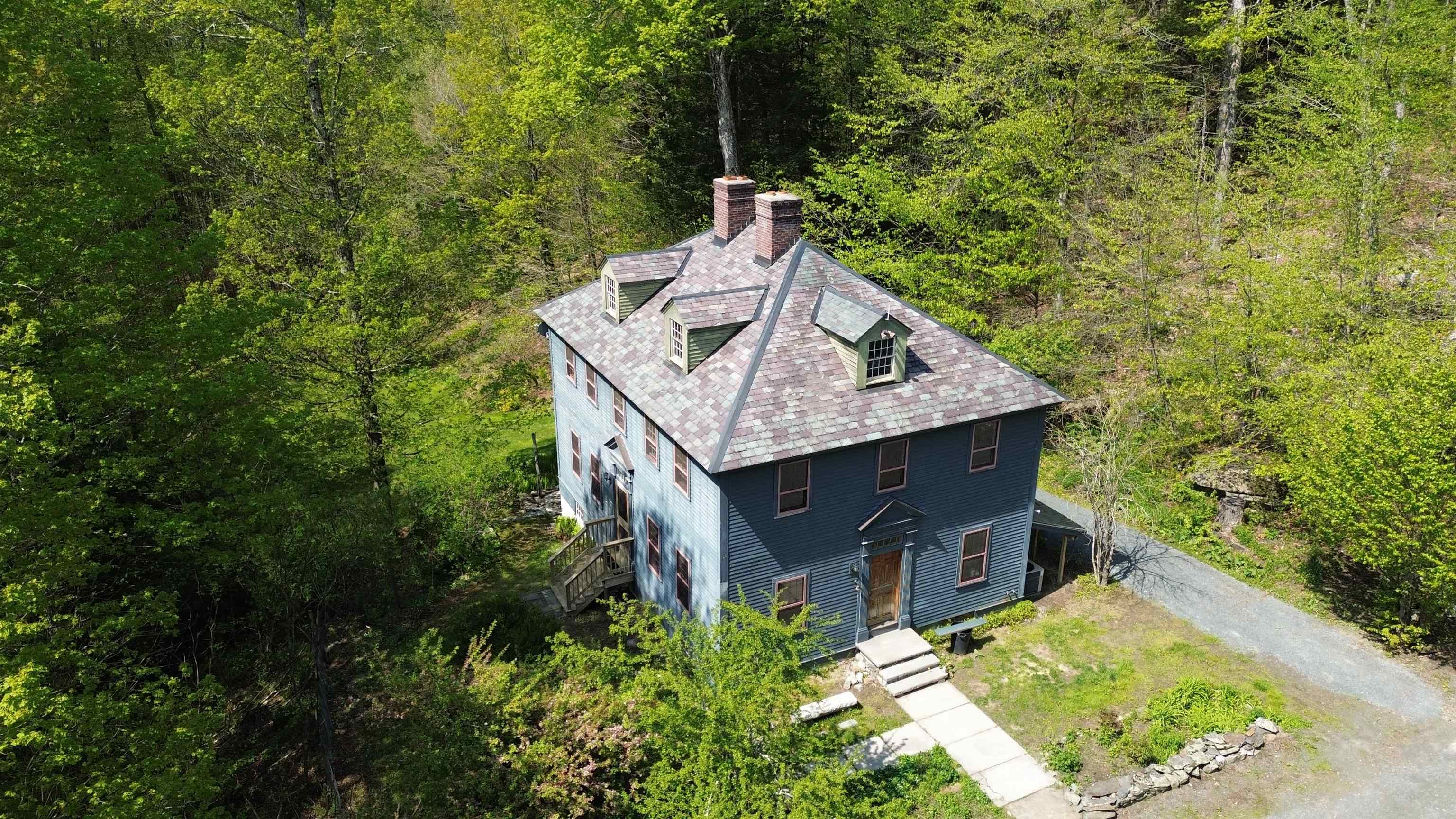 800 Hubbard Hill Property Photo 6