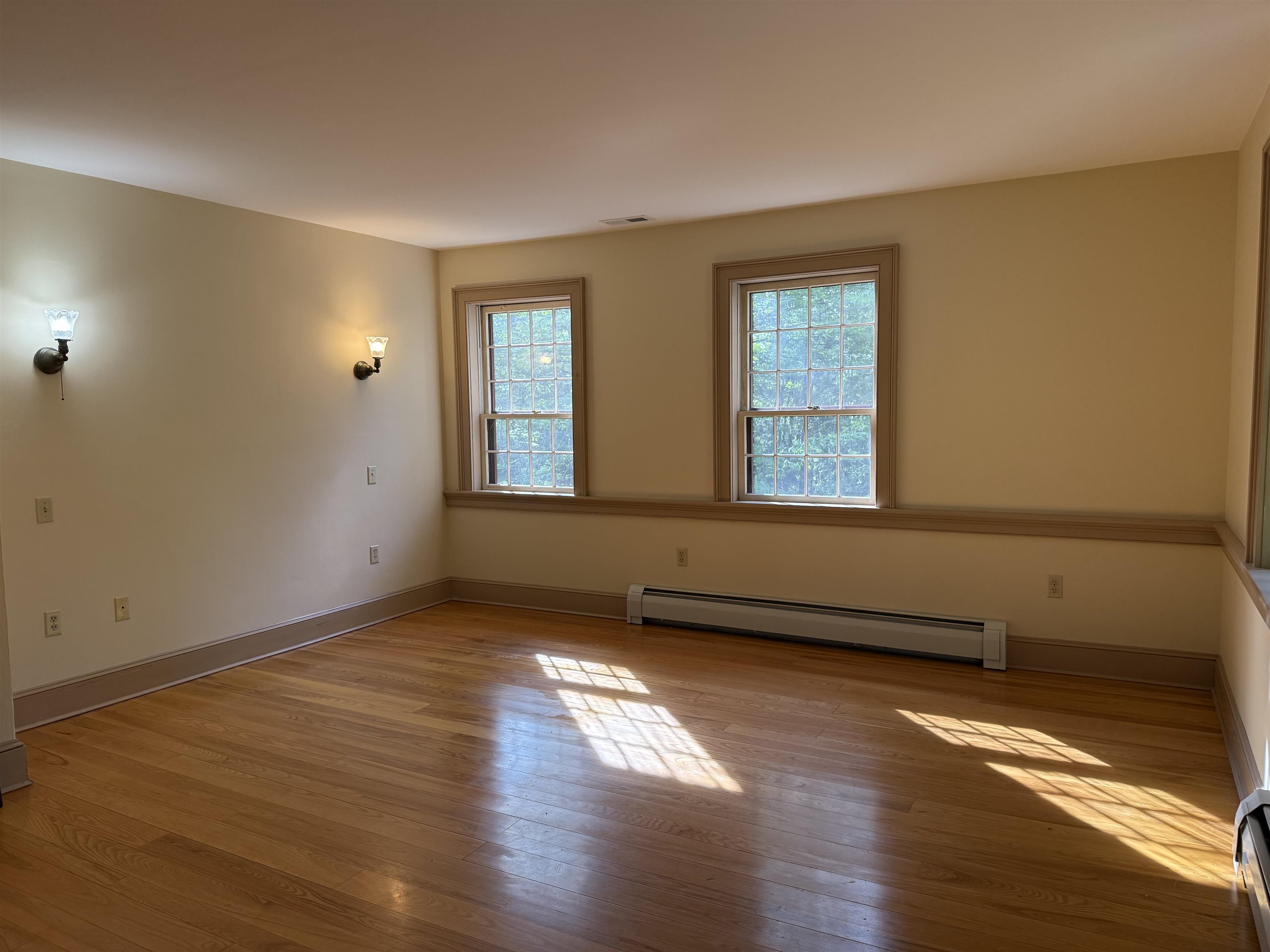 800 Hubbard Hill Property Photo 36