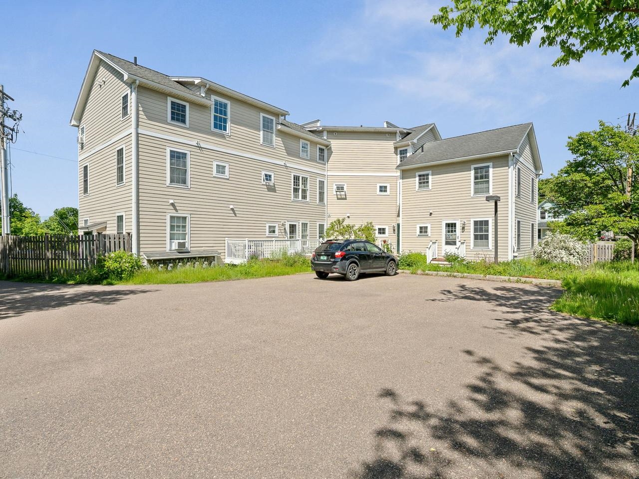 235 Park Street Property Photo 22