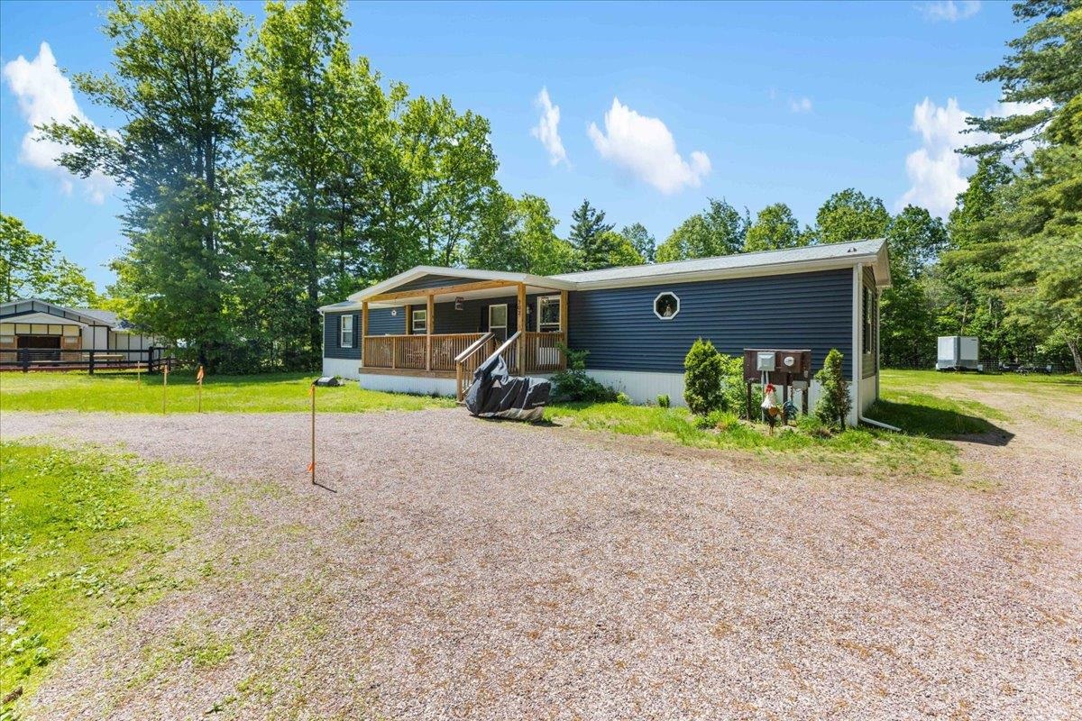 704 Bean Road Property Photo 1