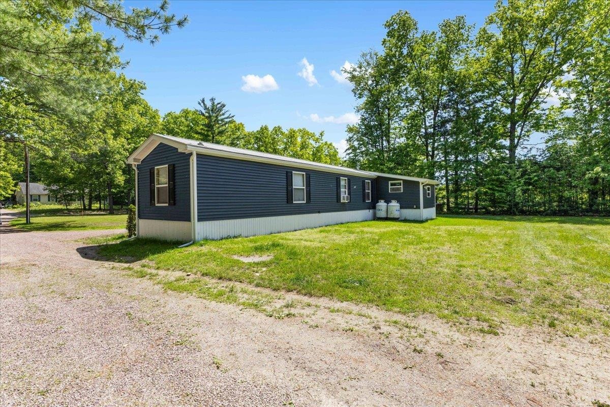 704 Bean Road Property Photo 6