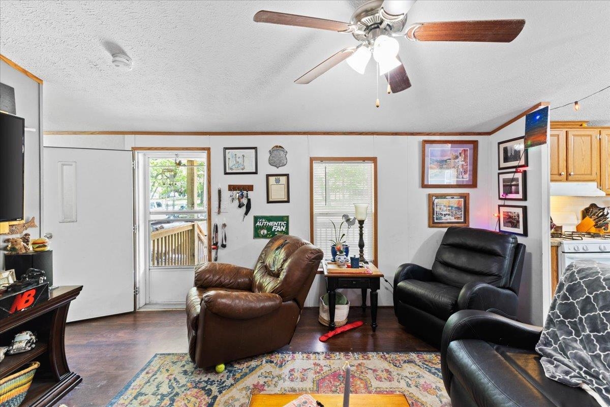 704 Bean Road Property Photo 10
