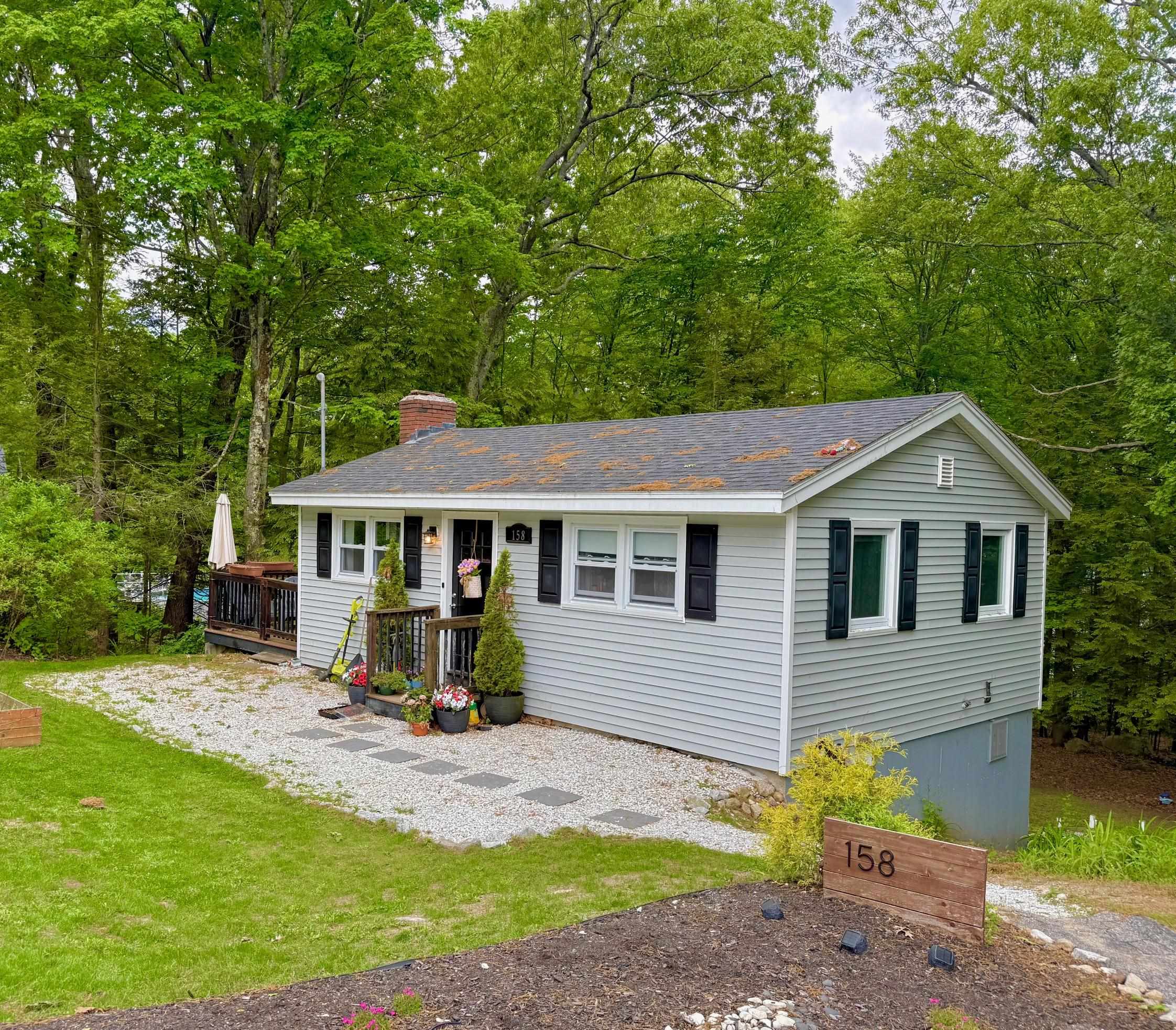 158 Appletree Road Property Photo 1